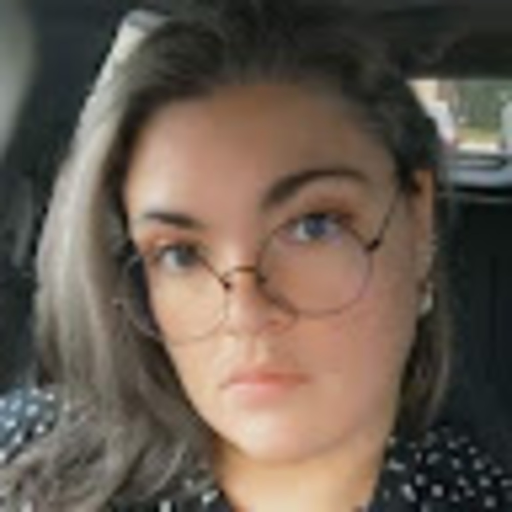 Meet your Posher, Tiffany